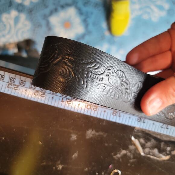 Black belt XXL Geniune bonded embossed leather Rodeo buckle Bull rider Metal - Picture 4 of 5